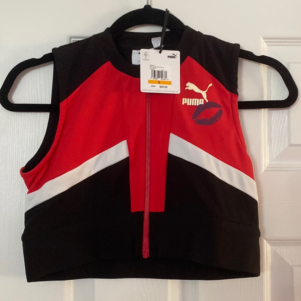 Puma top